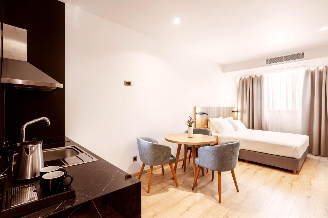 Days City Suites Athens Ngoại thất bức ảnh