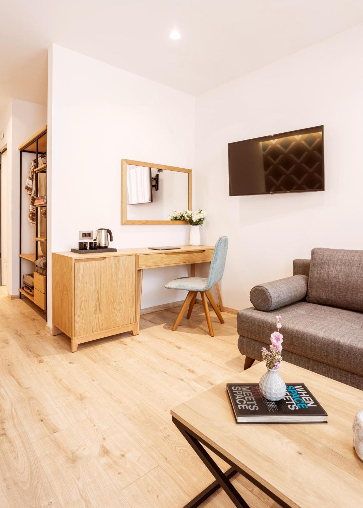 Days City Suites Athens Ngoại thất bức ảnh