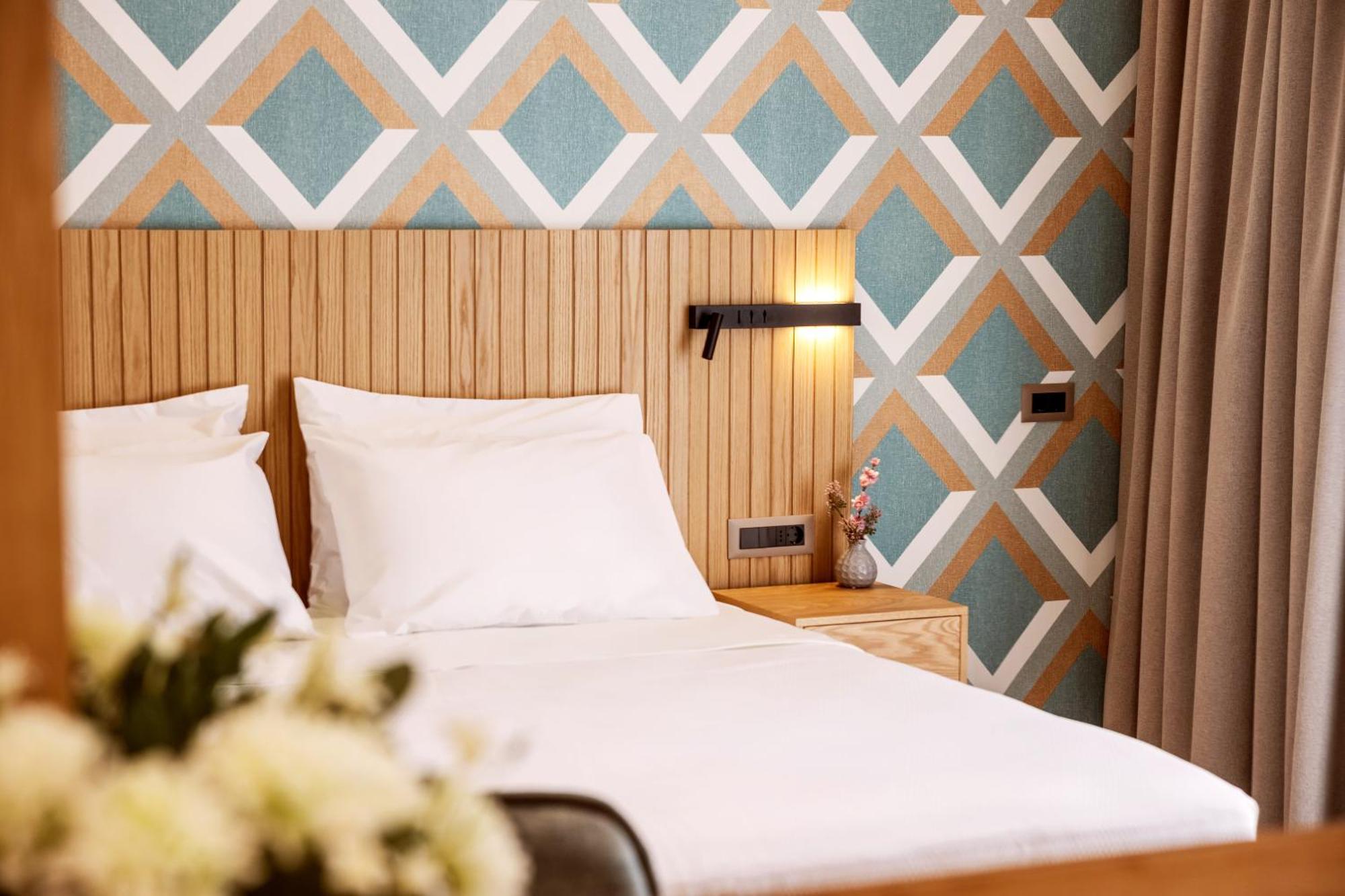 Days City Suites Athens Ngoại thất bức ảnh