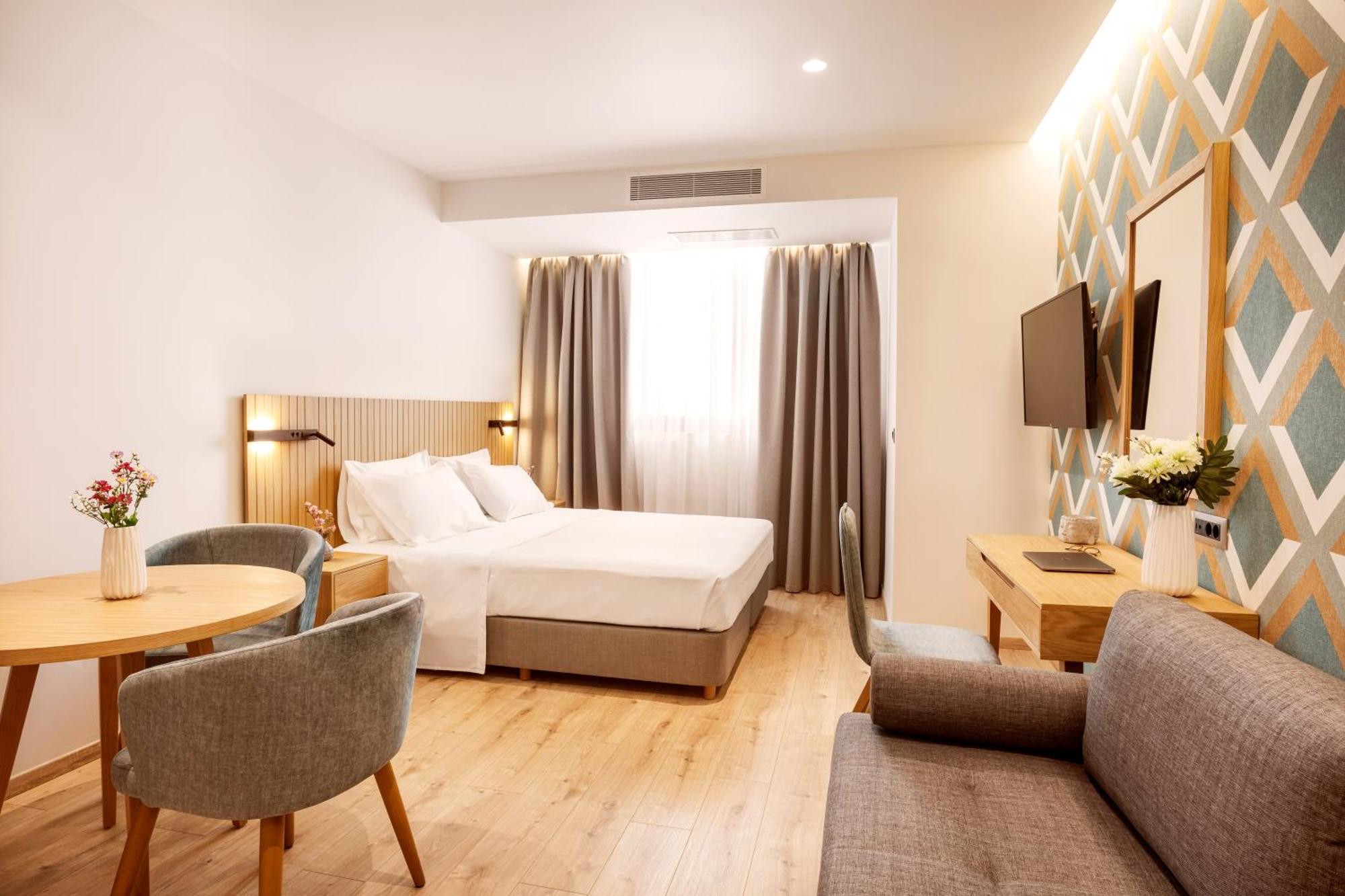 Days City Suites Athens Ngoại thất bức ảnh